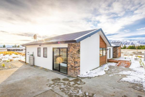 Mirror Lake Apartment, Lake Tekapo